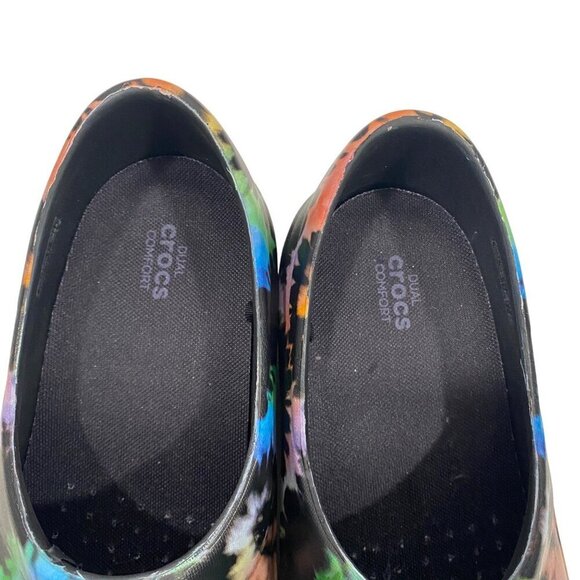 Crocs Classic Tie-Dye Clogs Unisex Size 10 Comfortable Lightweight Slip-On - Picture 7 of 9